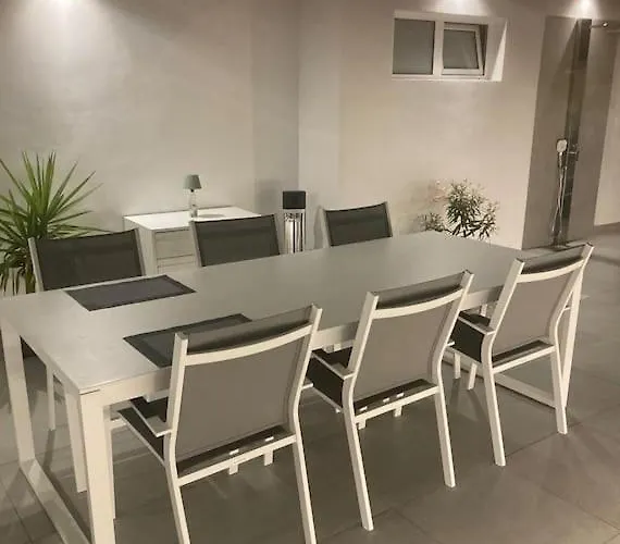 Vakantiehuis Gelegen Luxebungalow